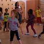 16.06.2014 <br />Grundschule Thür: Tanzprojekt "Hip Hop für Kids" mit Julianna Felske<br />