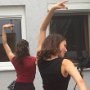 „Tanz und Musik trotz Corona“ am 05.09.2020 bei der Lebenshilfe Speyer-Schifferstadt <br />mit Saenab Sahabuddin (Gesang), Andreas Nagels (Gitarre), Sarah & Sophia Wünsch (Tanz, Improvisation)